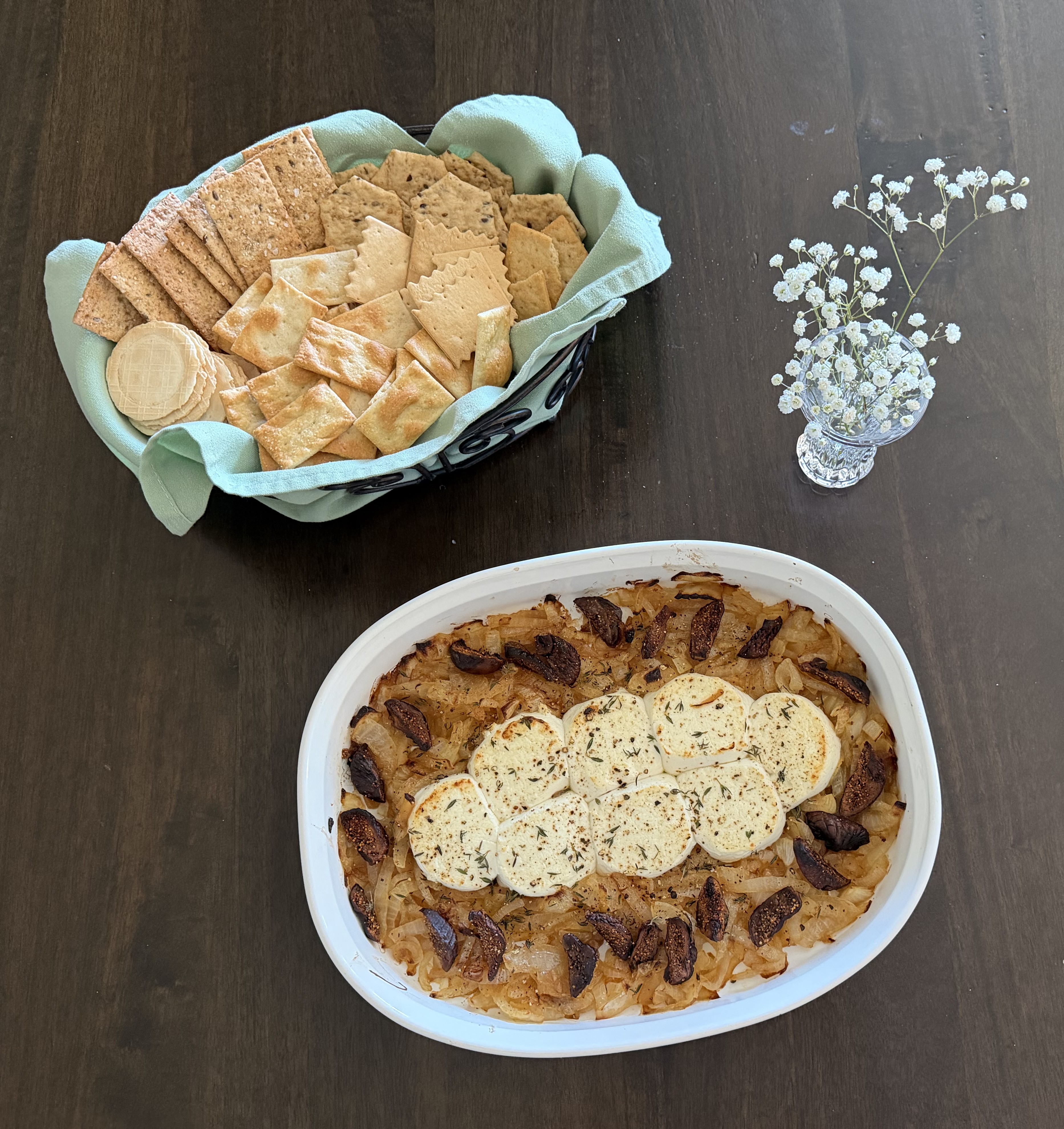 Goat Cheese with Caramelized Onions and Figs