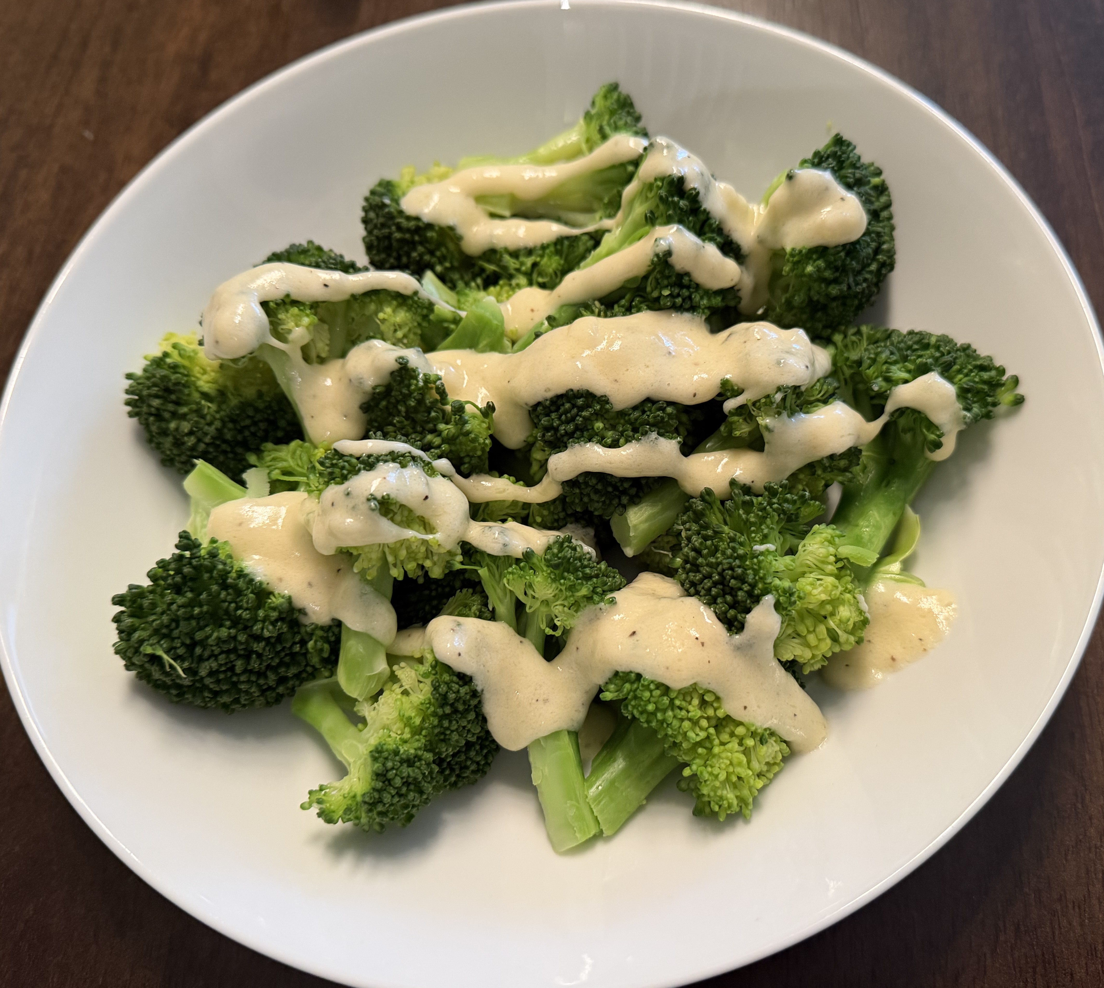 Steamed Broccoli with Alfredo Sauce